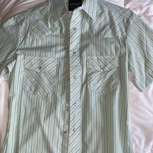 Men’s Wrangler Button Up